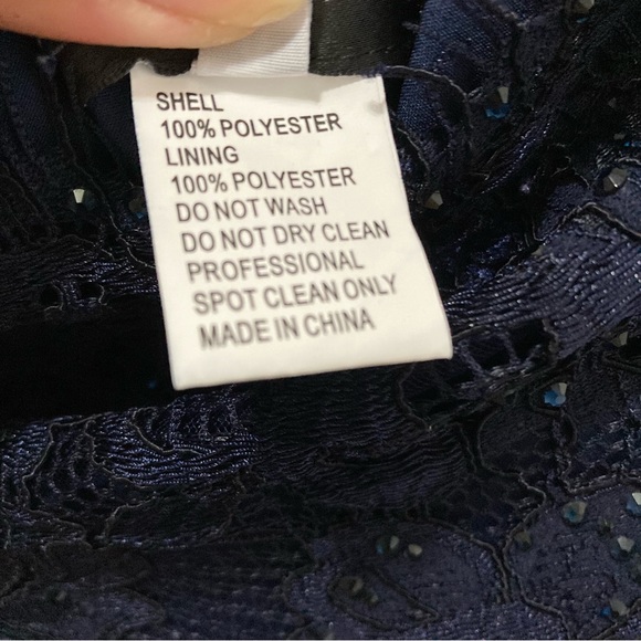 La Femme Navy Sequin Lace Bodice Mermaid Style Gown Off Shoulder Size 4 NWOT - Picture 11 of 13